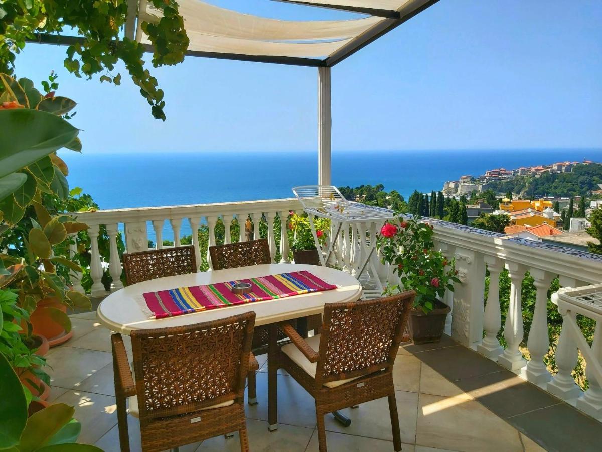 Sun Apartments Ulcinj Eksteriør bilde