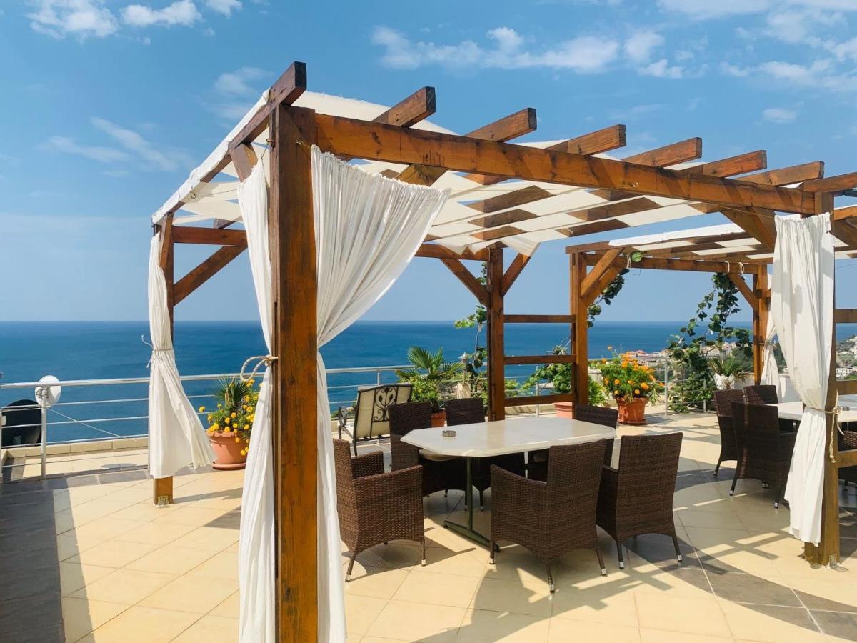 Sun Apartments Ulcinj Eksteriør bilde