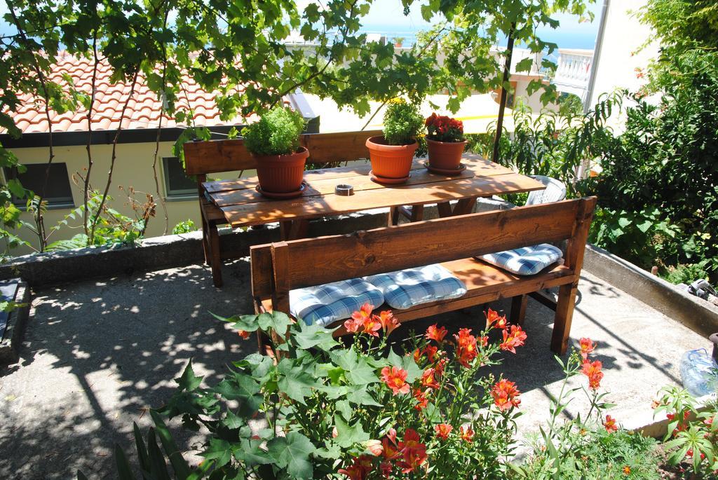 Sun Apartments Ulcinj Eksteriør bilde