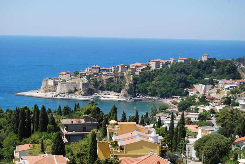 Sun Apartments Ulcinj Eksteriør bilde
