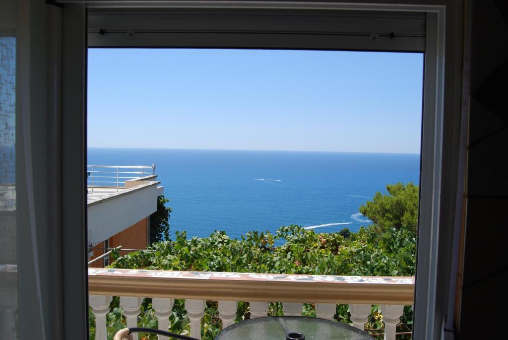 Sun Apartments Ulcinj Eksteriør bilde