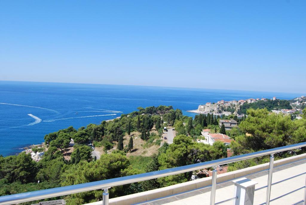 Sun Apartments Ulcinj Eksteriør bilde